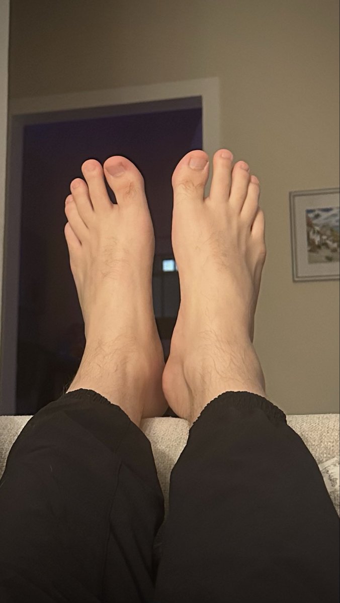 Major Tom | Cyclist Feet 🚴👣 tweet media