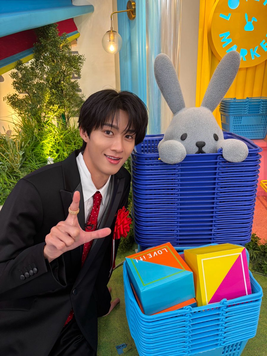 milk_info's tweet photo. ／
このあと放送🐰
＼
6月24日(水)8:00〜生放送
TBS「ラヴィット！」
シーズンレギュラー最終日
M!LKより #曽野舜太 がスタジオ生出演！

ぜひ、お楽しみに！
@tbs_loveit
#ラヴィット 
#MILK https://t.co/d1xpJ33pwz