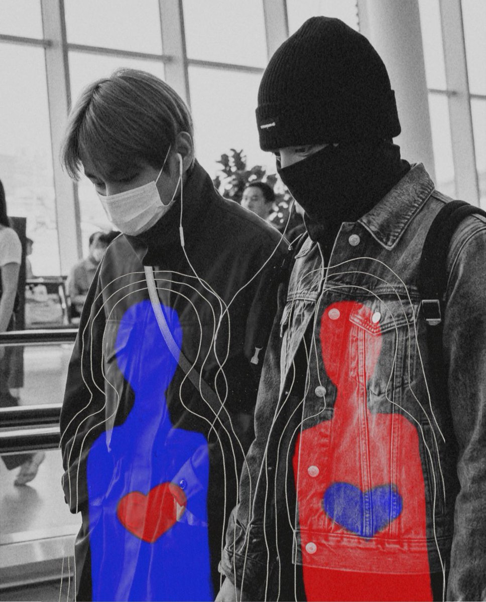 thvg1__'s tweet photo. two souls, each holding the other’s heart ˙★ https://t.co/dsntjszLLB