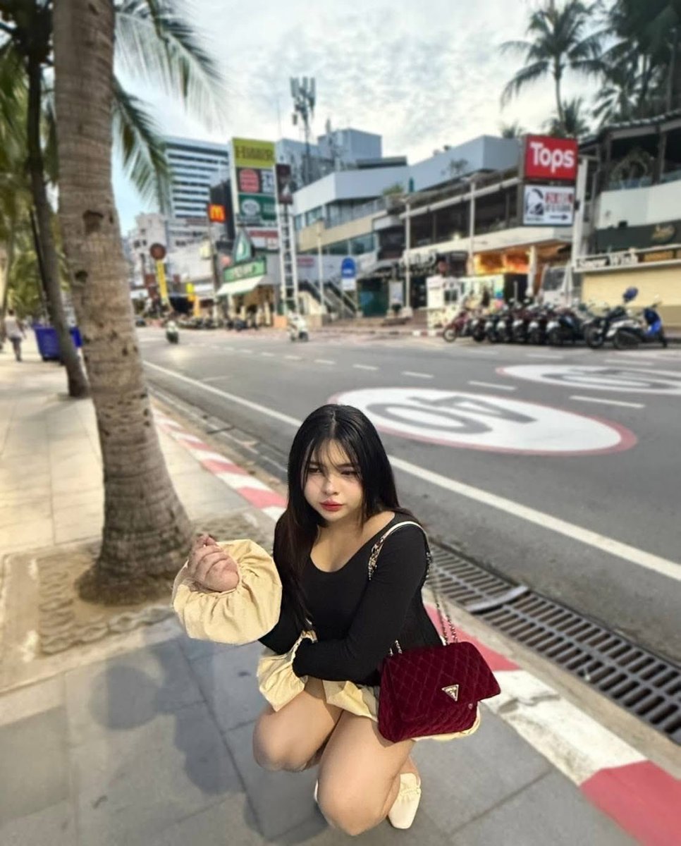 NickyAloneetmp's tweet photo. พัทยาเหงาจัง นัดมาบ้างดิ 💦
#พัทยา https://t.co/LJQ63mdsSR