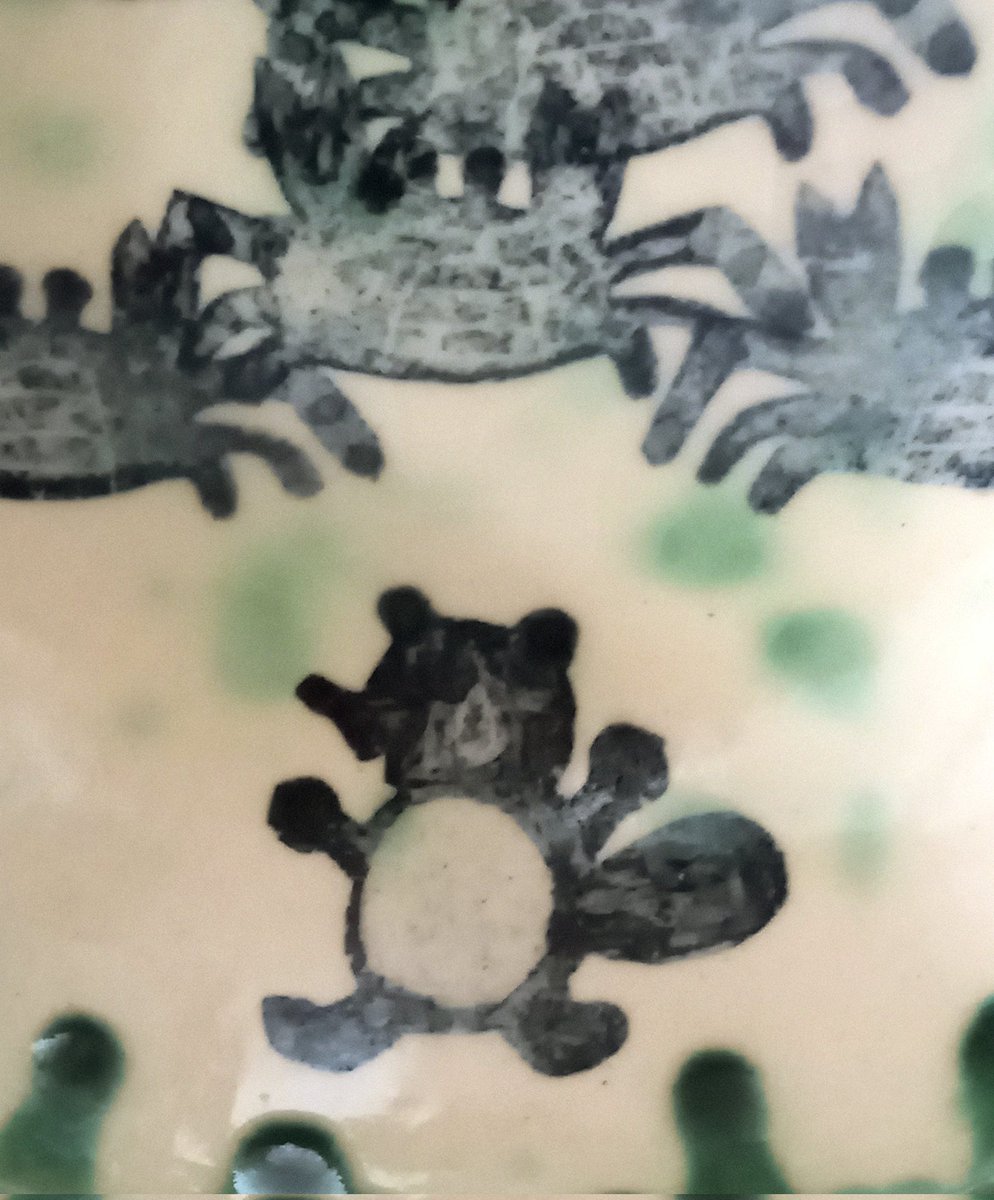 pow_on's tweet photo. われ泣き濡れて蟹と戯れる
タヌー

#和紙染め
#陶芸 
#ceramics 
#keikomiyata
#ミヤタケイコ https://t.co/KsPv0QkLLi
