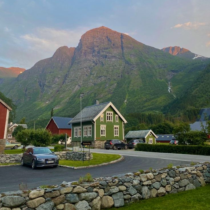 echoesofworld's tweet photo. Norway https://t.co/bgfI6VrVfR