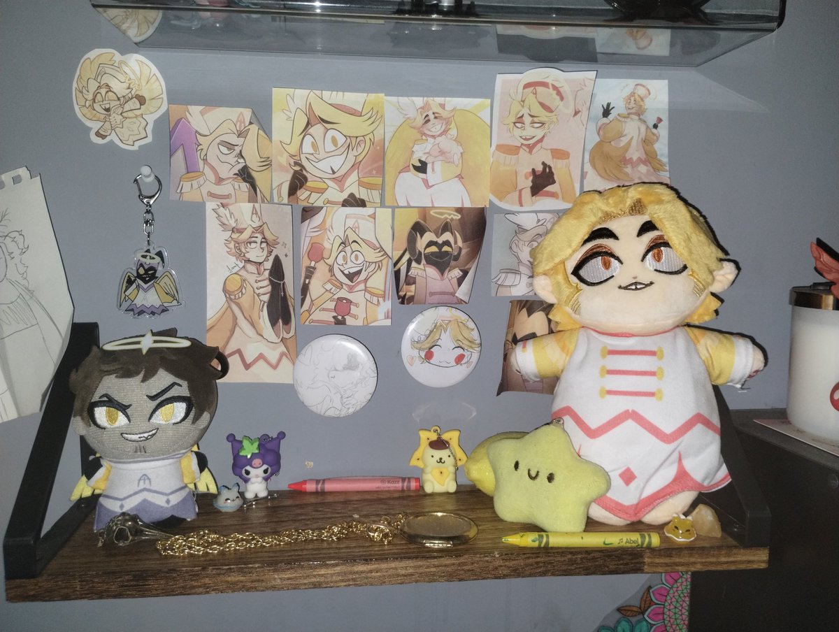 That_GhostLover's tweet photo. @TaterHoard HE IS HEREEE!! OML HE IS SO MUCH CUTER THAN I EXPECTED!!! I LOVE HIS PAWS SM AND HE IS AMAZING QUALITY!! 10/10, PERFECT!! TYSM!! ALSO BTW THE PINK PACKAGING IS ADORABLE!!! https://t.co/uCKDC2zucp