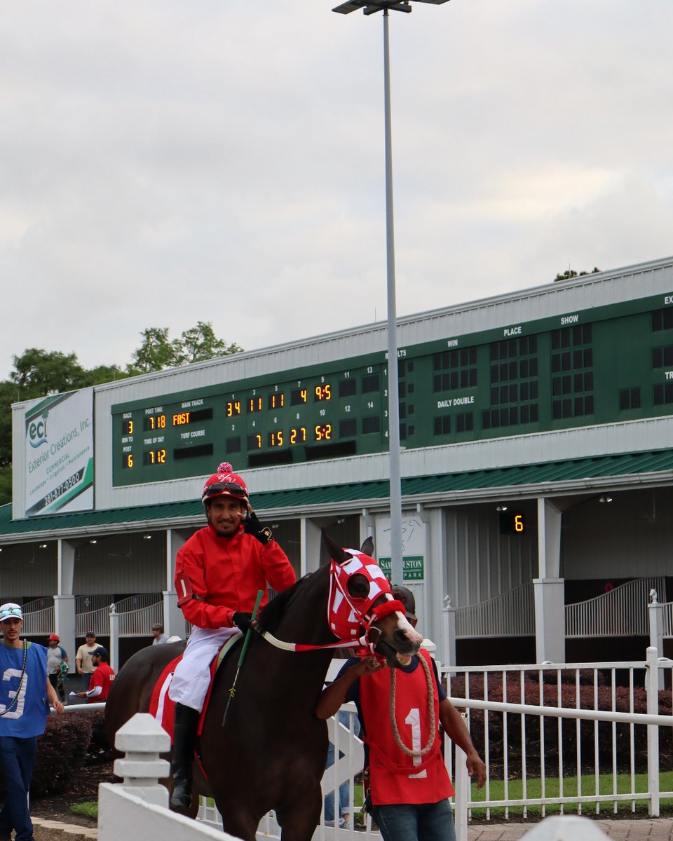 Sam Houston Race Park tweet media