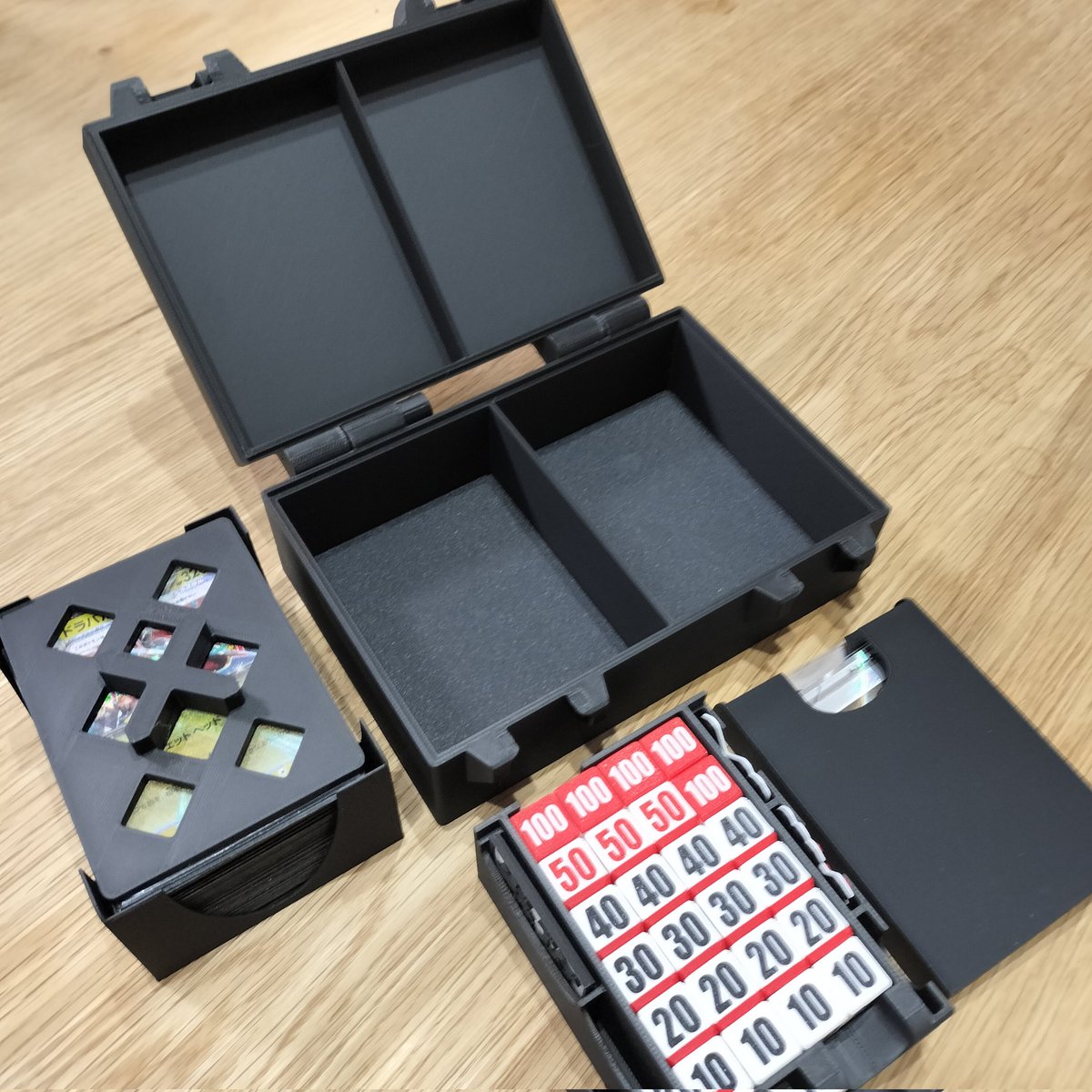 ZeroLagDice's tweet photo. 【公式アンバサダー募集】
ほぼたぬ工房のサプライを一緒に盛り上げてくれる方を募集します。
▼条件
・SNSで顔出しをされている方
・大会や練習会の投稿にサプライの写真を載せてくれる方
▼特典
・オリジナルサプライの無償提供
・新作試作品の先行体験
#ZeroLagDice
#MojiMarxs
#ZeroFlex https://t.co/jW2grnGGvd