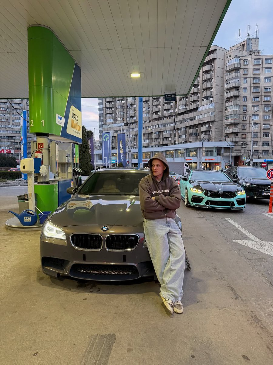 schaefchenc896's tweet photo. Best Country EU West 🇷🇴🇷🇴🇷🇴

Romania trip video online now! https://t.co/07AlFhQxWc