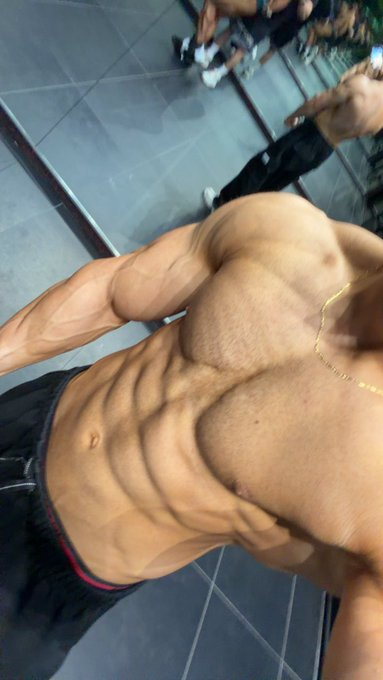 AmericanAlphas1's tweet photo. Who got the best abs on X today? 😈
@kingmusclee 
@BigTroy184 
@gavin_croghan 
@Goobr28 https://t.co/QADWV6q75N