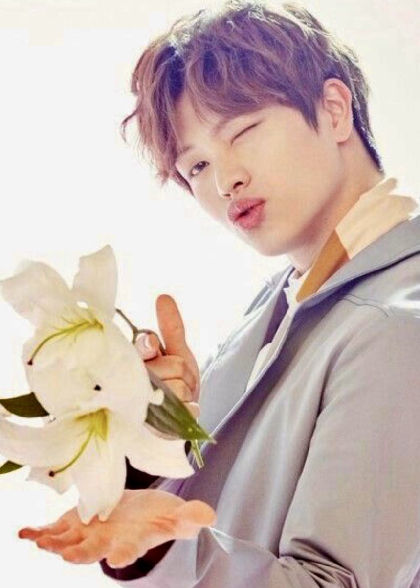 yook_sj5295's tweet photo. #μ‘μ±μ¬ #YOOKSUNGJAE π¦
#YOOK #BTOB @OFFICIALBTOB
@BTOB_6SJ @YookSJ_official https://t.co/3pwu9csqRD