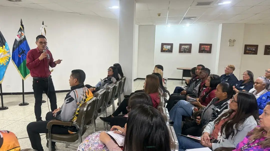 concejolags's tweet photo. #22jun Contraloría Municipal capacita a funcionarios de la Alcaldía y el Concejo Municipal en el sistema Sisroe

Más: https://t.co/Ep8P4yyTmh https://t.co/W01Gh0Uvuq