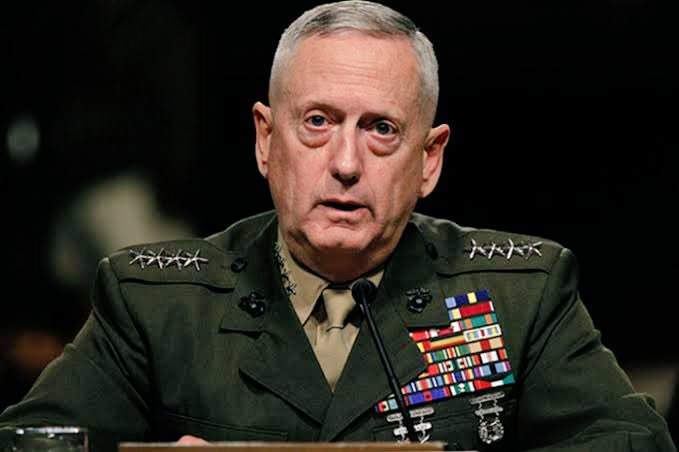 Bqmbulu's tweet photo. “If you haven't read hundreds of books, you are functionally illiterate, and you will be incompetent, because your personal experiences alone aren't broad enough to sustain you.”

— James N. Mattis https://t.co/CvwUh4kX86
