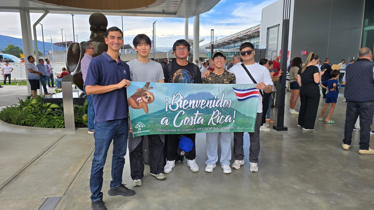 iyfcartago's tweet photo. El 23 de junio llegó a Costa Rica el voluntario Chris Minh, proveniente de Estados Unidos, quien estará acompañándonos por un año para dar su servicio voluntario.

Estamos muy contentos y agradecidos de que esté junto con nosotros.

Chris Minh: Tercero de izquierda a derecha https://t.co/DiYHmrqsJx