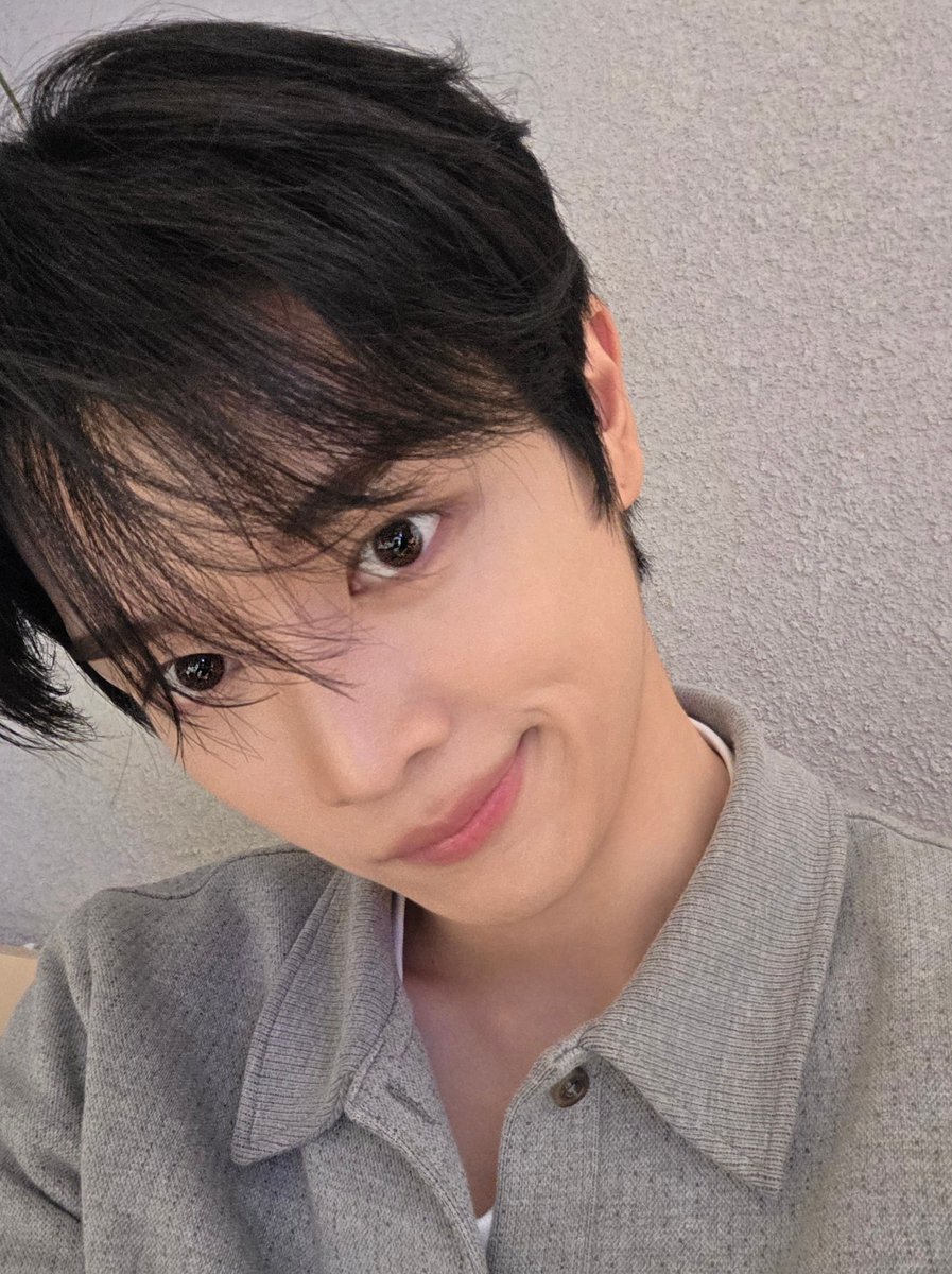 RIIZE_JSC's tweet photo. 왼얼사에 한표🪽🪽 https://t.co/GHYlyQiYfb