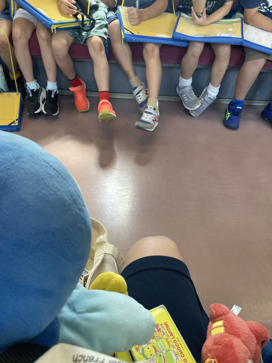 A25845267A's tweet photo. おはよございます
今日も遠足に囲まれるー https://t.co/a5OjhMFprW