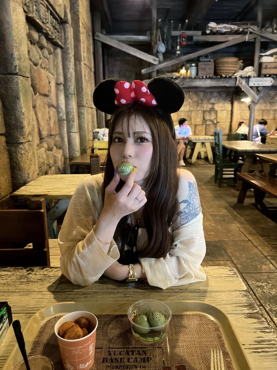 ___Ochqn_'s tweet photo. 𝐃𝐢𝐬𝐧𝐞𝐲 𝐬𝐞𝐚 🌊🐭🌎 https://t.co/CXTGKABRpe