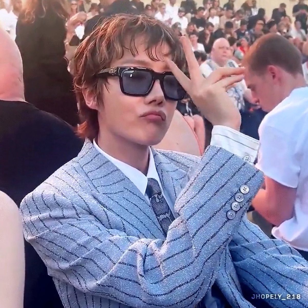 l3feat's tweet photo. https://t.co/P7VzDAPjN1