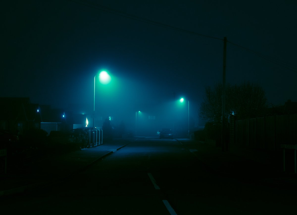 zosphotos's tweet photo. A foggy night in blue https://t.co/0fs1TaI5ai