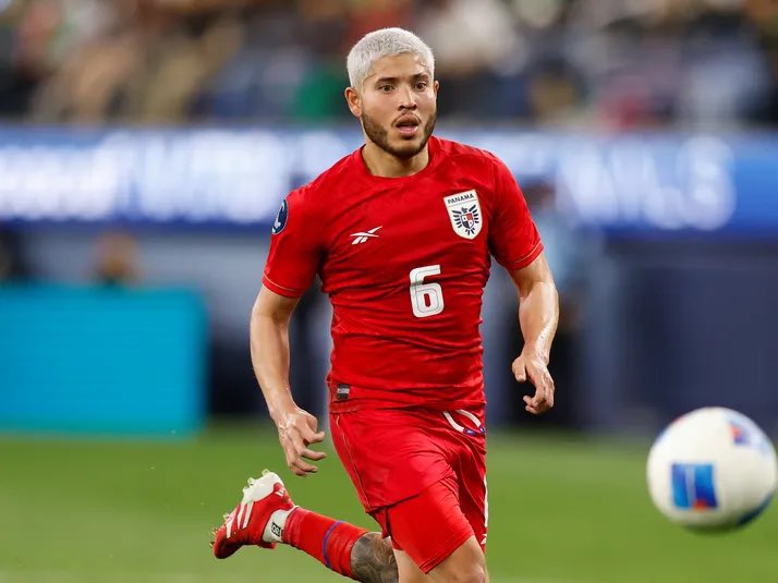 felixchaveztv's tweet photo. Mis respetos siempre ante Cristian el Fulo Martínez. Clase de talento entregado en la cancha. https://t.co/19SHrgyf32