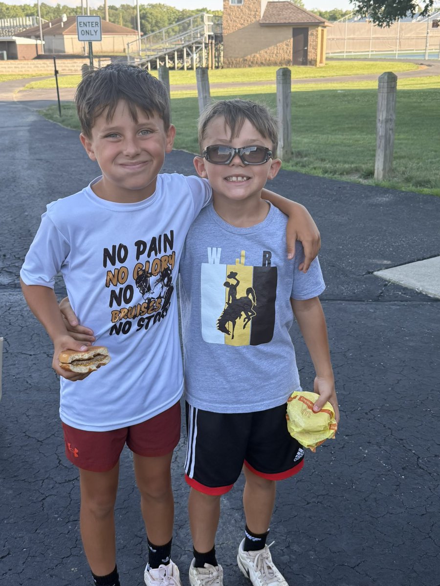 WJRiderFootball's tweet photo. We had a fantastic last day of our 2026 Biddy/MS football camp! Thanks to Ares Sportswear for donating camp t-shirts and to McDonalds for donating hamburgers and cheeseburgers for the campers! https://t.co/tEURTBPc8i