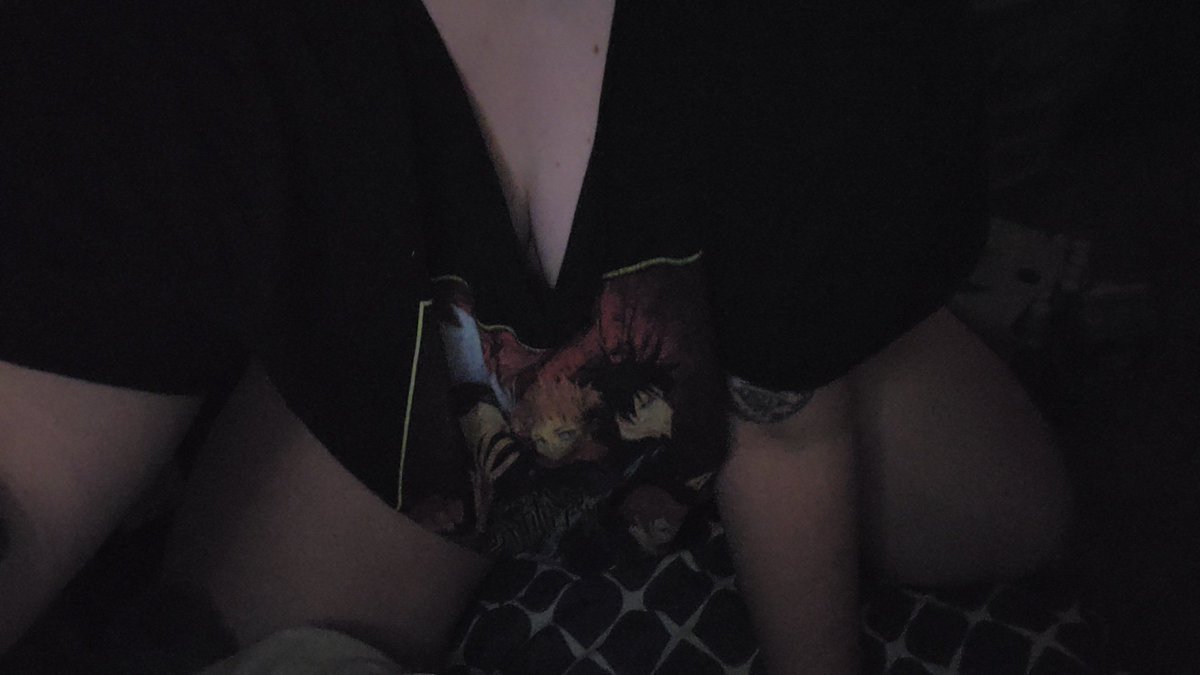 _meowmeowbug_'s tweet photo. new intro post, so hiii! im Milo ♡
call me your good little slut and we'll get along just fine 😋

☆he/they, ftm
☆minors dni
☆hard and soft kinks
☆selling content and customs!
☆sub/plaything ;) 
come say hi -`♡´- https://t.co/3BzaXRVOsN