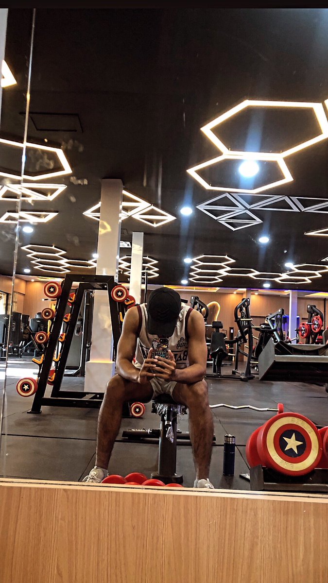 YoelGinting02's tweet photo. Gym day🏋️🔥
Jangan lupa berolahragaa agar mental supaya ikut kuat💪 https://t.co/KP65GNswLw