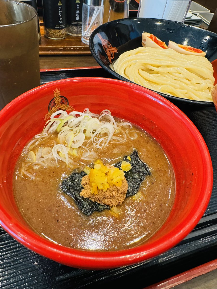 matsuNe's tweet photo. 「つけ麺専門店 三田製麺所 阿佐ヶ谷店（阿佐ヶ谷）」さんの特濃つけ麺＋味付たまご🍜

こしつよおいしい🐶

https://t.co/MMngvyQPqv

#ゴハントマツネ https://t.co/NLrnFZajtw