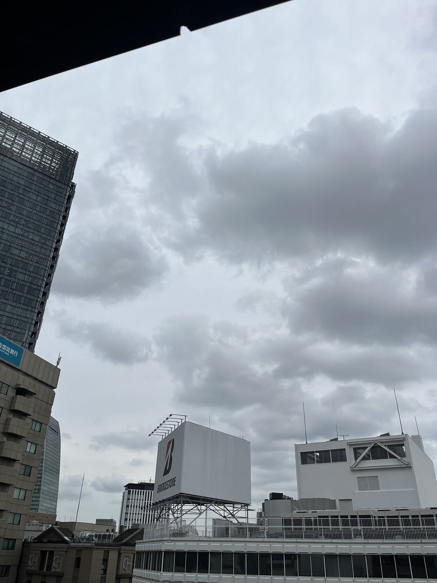 nikko_eigyo's tweet photo. おはようございます。
名古屋市中村区の天気は☁️
最高気温24℃予報

少し出遅れました🫥
今日は朝イチで豊川まで来ています🙌
豊川といえば蒙古タンメンが気になる…
ランチ迷ってます💭

本日よろしくお願いします😊

#企業公式が朝の挨拶を言い合う
#企業公式相互フォロー https://t.co/vlRcVbEtCQ