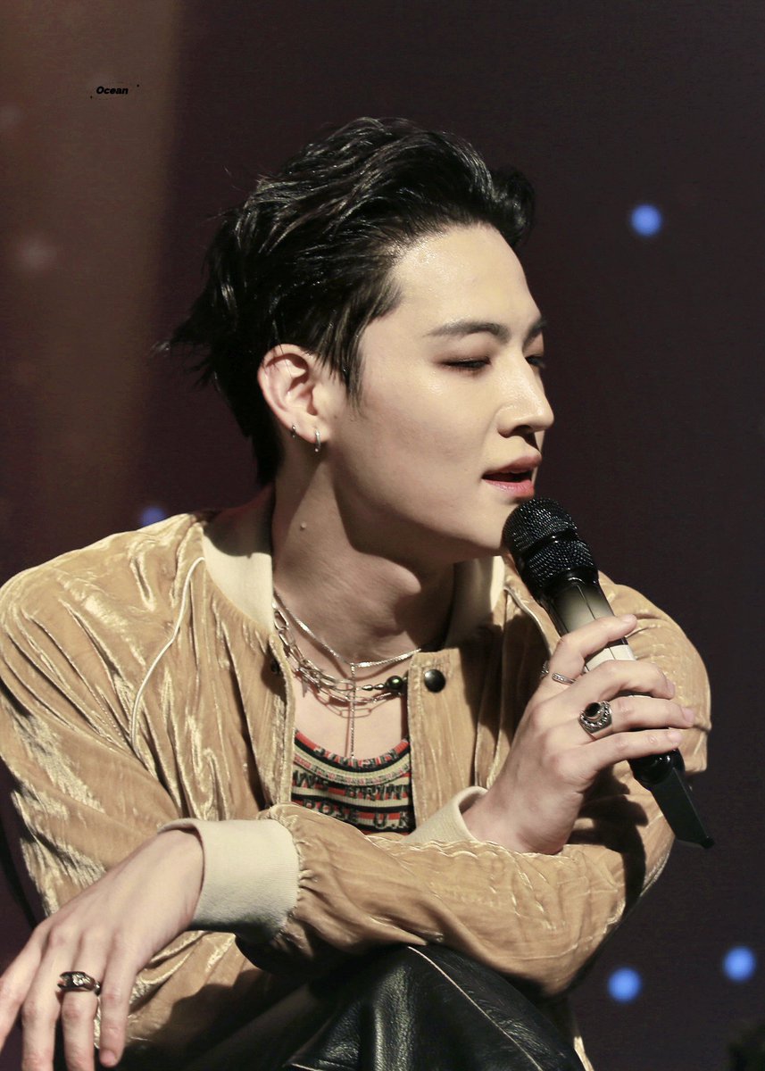 SeenbyOcean's tweet photo. 260620

show me the 턱선

#JAYB #제이비 #자봉주의
#TREE #Layback 
#2026tape_roots_seoul https://t.co/OjNe7VBJ5V