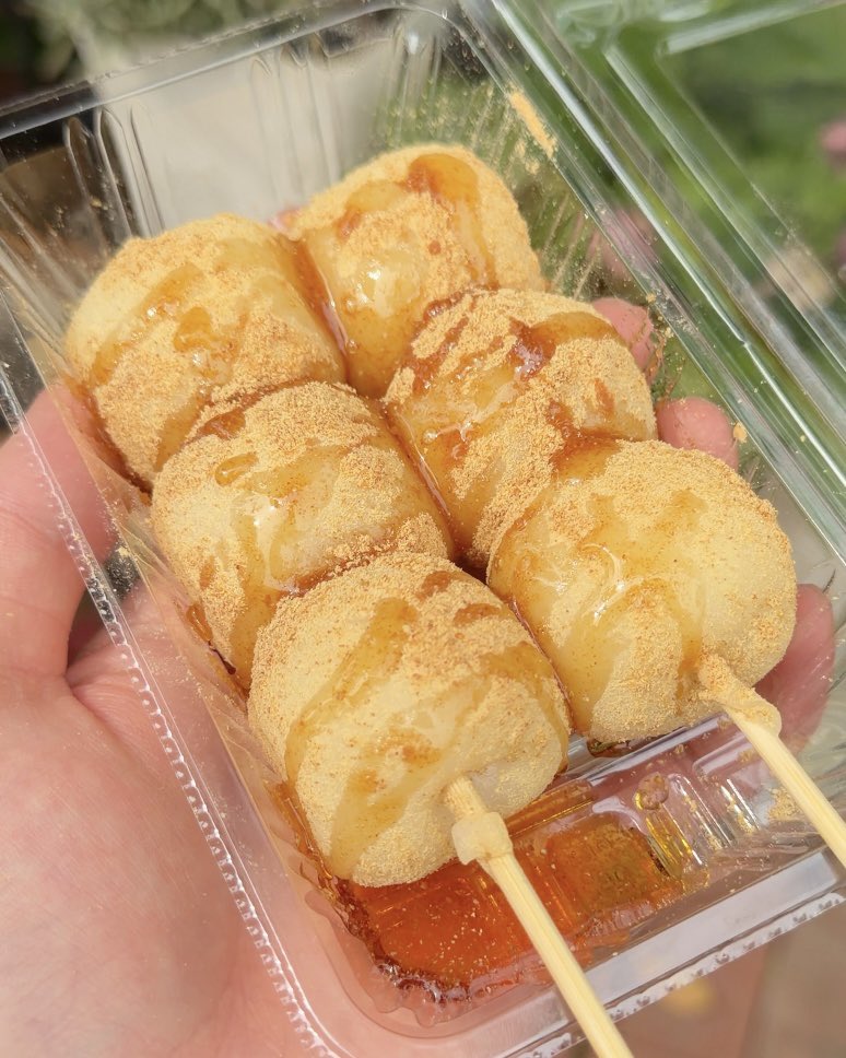 aoi_sendai_'s tweet photo. 【宮城】ほぼ全メニュー100円~300円！
行列ができるコスパ最強和菓子店🍡
📍菓��� 将満 仙台富谷店 https://t.co/S1uMV13JlY