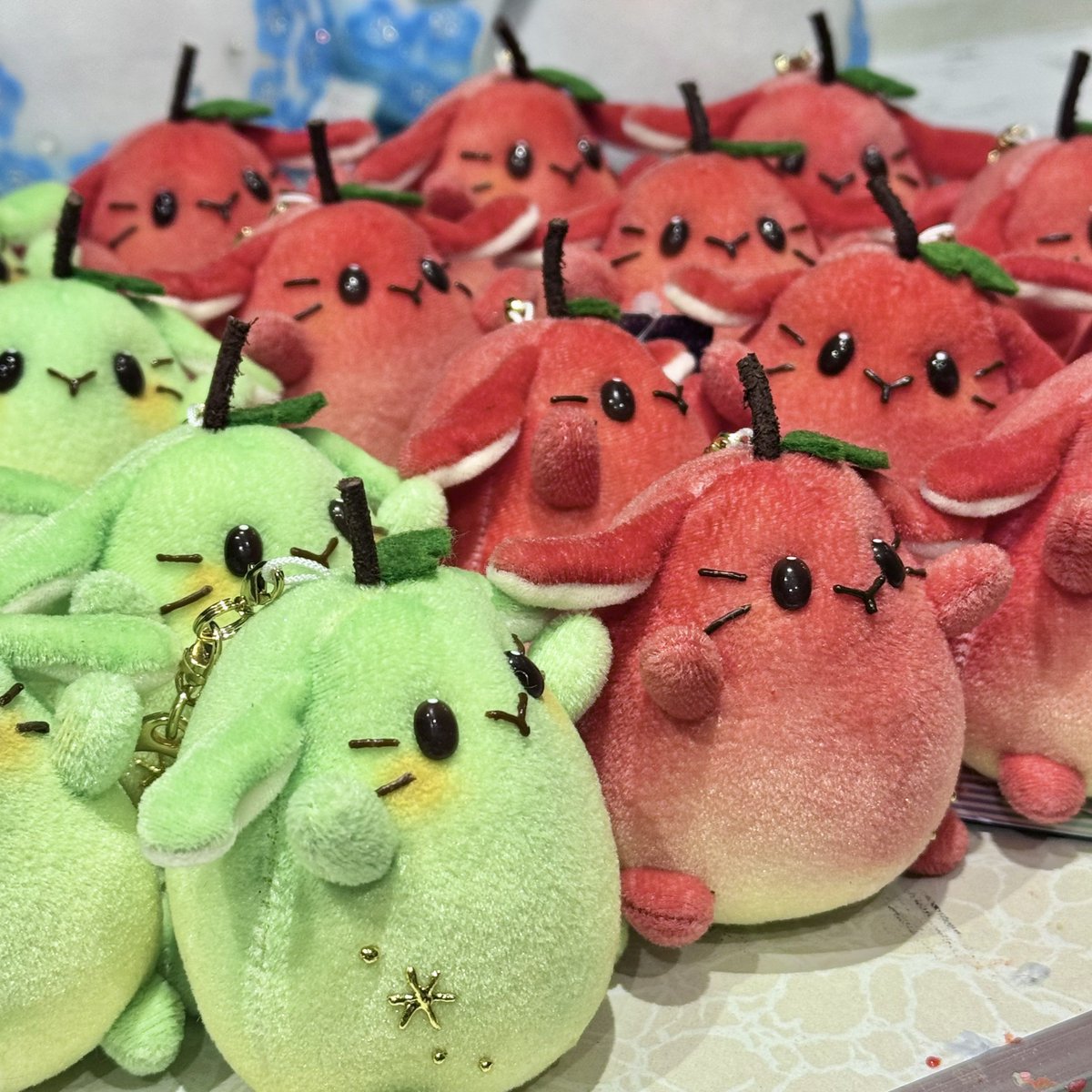 momofukudou's tweet photo. デ…デザフェス…当選してました…
((((；ﾟДﾟ)))))))
この私が⁇万年落選の百福が…っ
夢かと思った‼️めちゃくちゃ嬉しいです✨

11月13･14日 東京ビッグサイト行きまーす‼️

#デザフェス64 https://t.co/Ynpj7QUFVQ