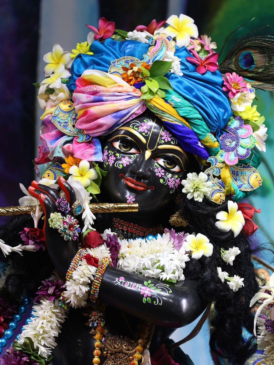 ISKCONNashik's tweet photo. 🌺 आज के दर्शन 🌺
   🙏 हरे कृष्ण 🙏 https://t.co/cwre56Hn33