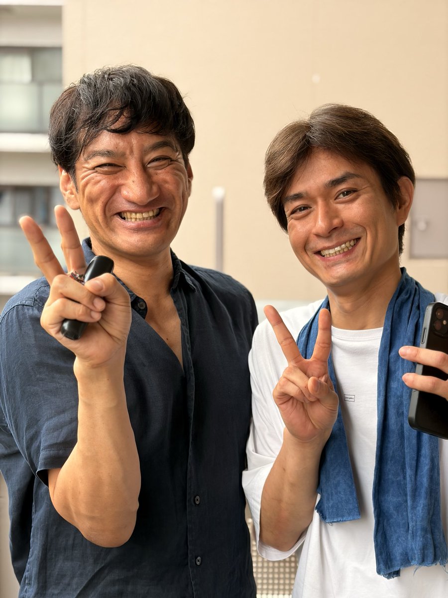 shiboritatenow's tweet photo. そして第3回
人生2回目の航平との収録後、反省会
めっちゃ笑顔やったw
#谷田と林田のしぼりたてラジオ https://t.co/sEdXG3kXVq