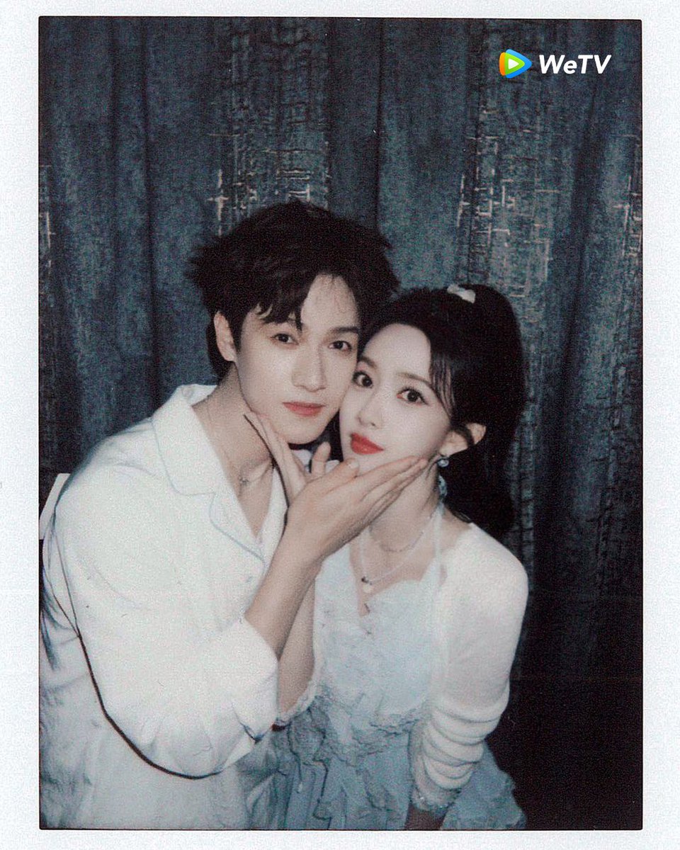 wetvmalaysia's tweet photo. Capturing the adorable behind-the-scenes moments shared by just the two of them. 

🌹#TigersSnifftheRose Stay tuned on WeTV.  

✨Starring #LiYunrui #MengZiyi (Listed in order of surname stroke count)

#尚公主 #孟子义 #李昀锐 #WeTV #WeTVAlwaysMore https://t.co/oY5olpOvw9