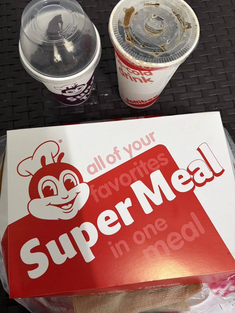 Sunooyaaauriagi's tweet photo. Thank you so much @azazezi for the ga! Super fast ng super meal 🥹 Naka jollibee sa birthday ni Sunoo. https://t.co/JTcsv00jWi