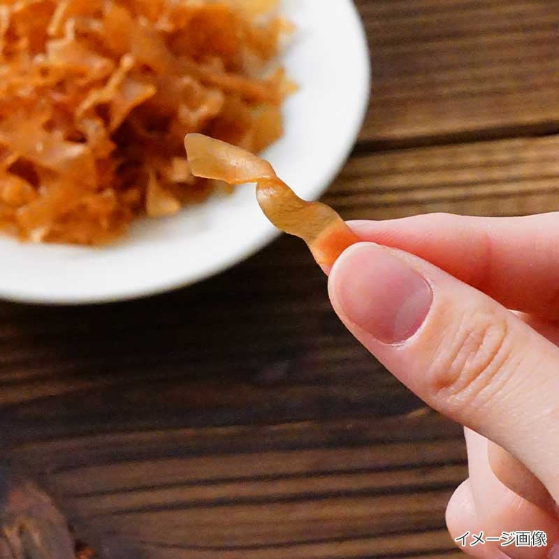 asuzacfoods's tweet photo. 皆さんこんザック☀
午後のちょっと小腹がすいた時間、皆さんは何を食べていますか？🍵

「かむこん」は、しっかり噛みごたえがあるので満足感ばっちり！
ちょこっとつまめるサイズ感も嬉しいポイントです☺️

数量限定の焼きいかマヨ味は好評で在庫が少なくなってきました。気になる方はお早めに！ https://t.co/ga2xufJmRi