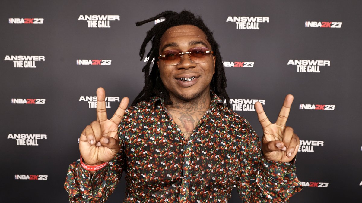 LILBTHEBASEDGOD tweet picture