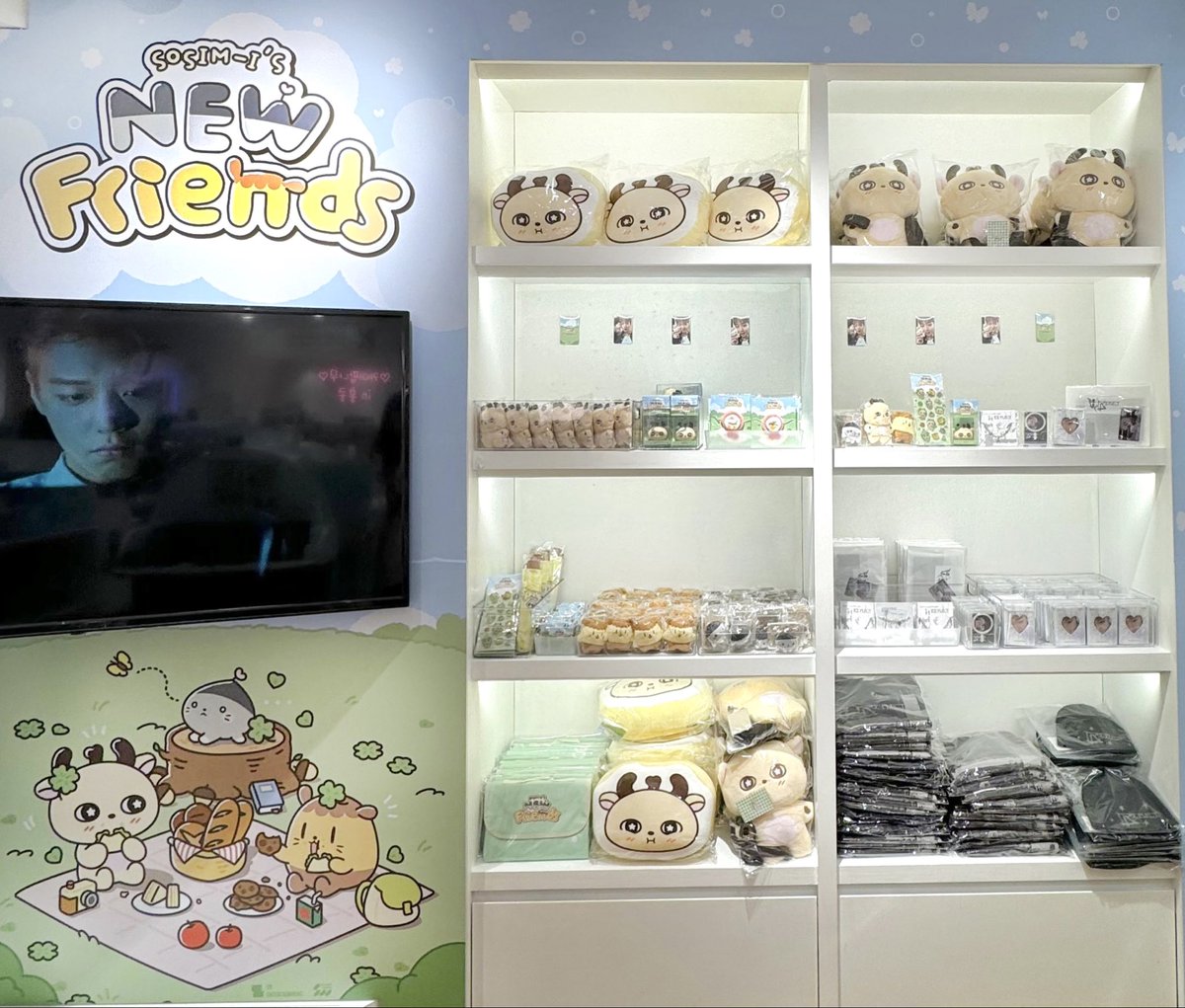 KPOPMERCH POP-UP tweet media