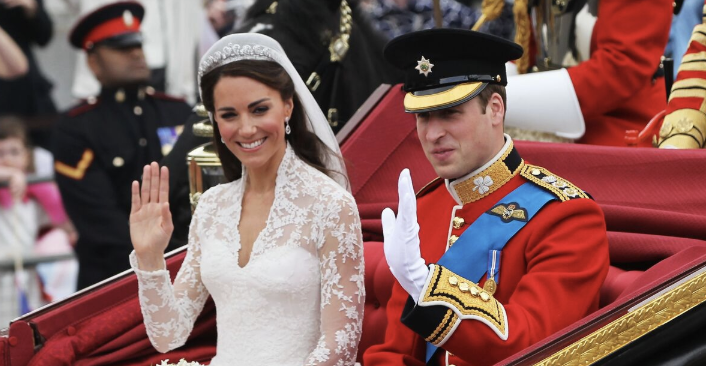 ExpressUSNews's tweet photo. Prince William 'petrified' secretary with three words before wedding
https://t.co/GmXHExC0OL https://t.co/f7PHbrqENx