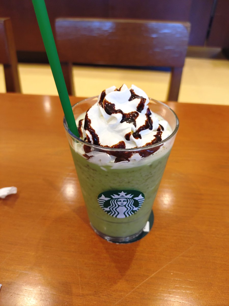 trpg_natsu's tweet photo. 待ち時間に抹茶 https://t.co/UvPRPTG6np