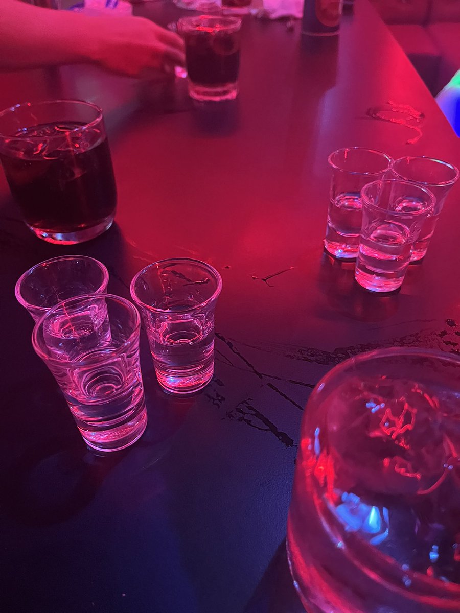 k___poker's tweet photo. Day10

稼働なし
一風堂、観光、草、酒など楽しんだ

パタヤ延長することになりそうだけど、ギャン友が去ってしまうので俺たちのWSOPは終わりそう https://t.co/2A3ynJBwM2