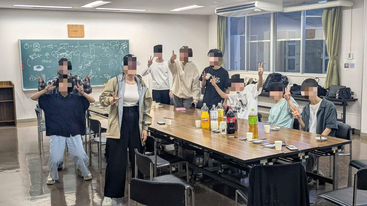 UoAWindEnsemble's tweet photo. 6/21に新入生歓迎会として焼肉を行いました🍖
みんなで食事や会話を楽しみながら、親睦を深めることができました✨
今年はなんと1年生が12名も入部してくれました！
より賑やかになった吹奏楽団で、これからもイベントや学校祭に向けて活動していきます🎶 https://t.co/aO2FB06CrH