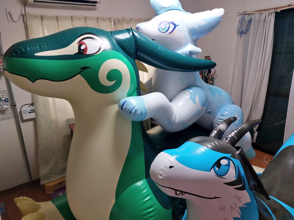 Kitora_Kemono06's tweet photo. 人権がない… https://t.co/CMooROp0yT