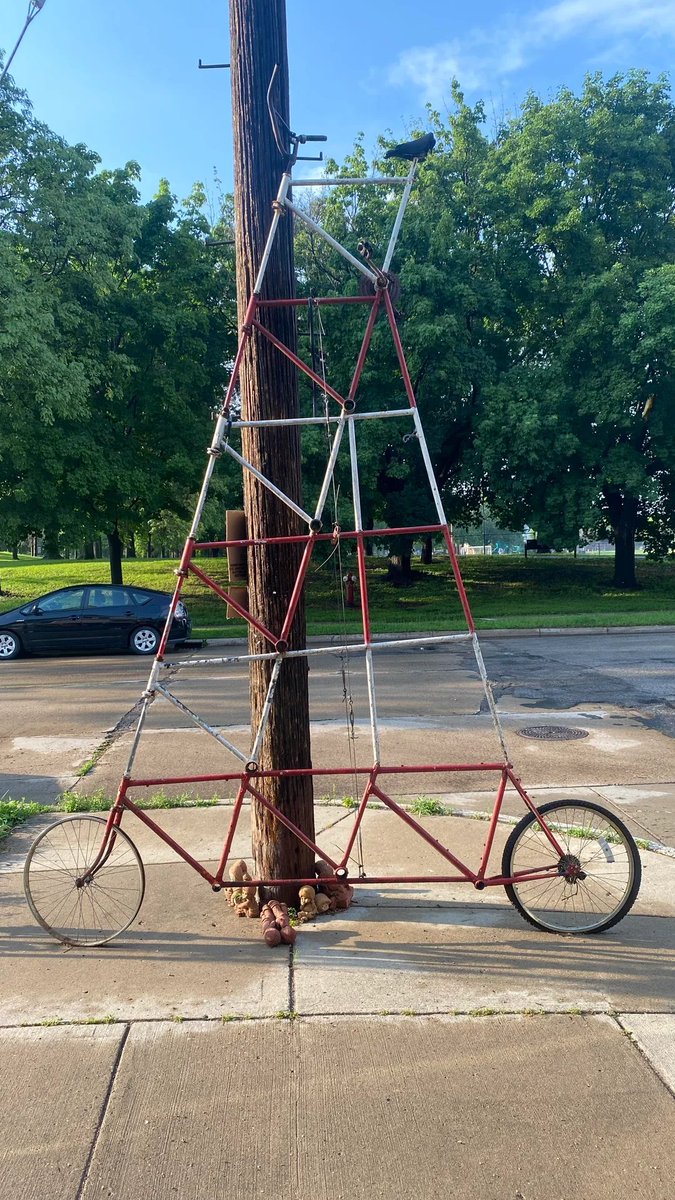 yumtapwater's tweet photo. They are creating bicycles in Minneapolis that you couldn't even dream of https://t.co/pjr4ohlQ9a