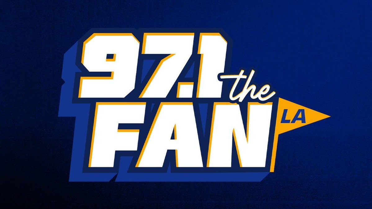 TheFanLA's tweet photo. Lakers fans find out what to expect from 1st round pick Cameron Carr, on The @JamesDKoh Show. 

Baylor MBB  insider @mattmosley joins at 9:15p. 

📻https://t.co/88nTob8Ihc
📺https://t.co/w62pt5sYjr https://t.co/1BLg6jq8hI