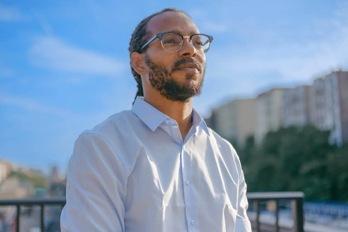 Socialist_Wins's tweet photo. Tonight, Ritchie Torres won his primary for congress in NY-14. 

Andre Easton is a candidate of the Party for Socialism and Liberation running as an Independent against Torres in the general election. https://t.co/KjBkpcQDSX