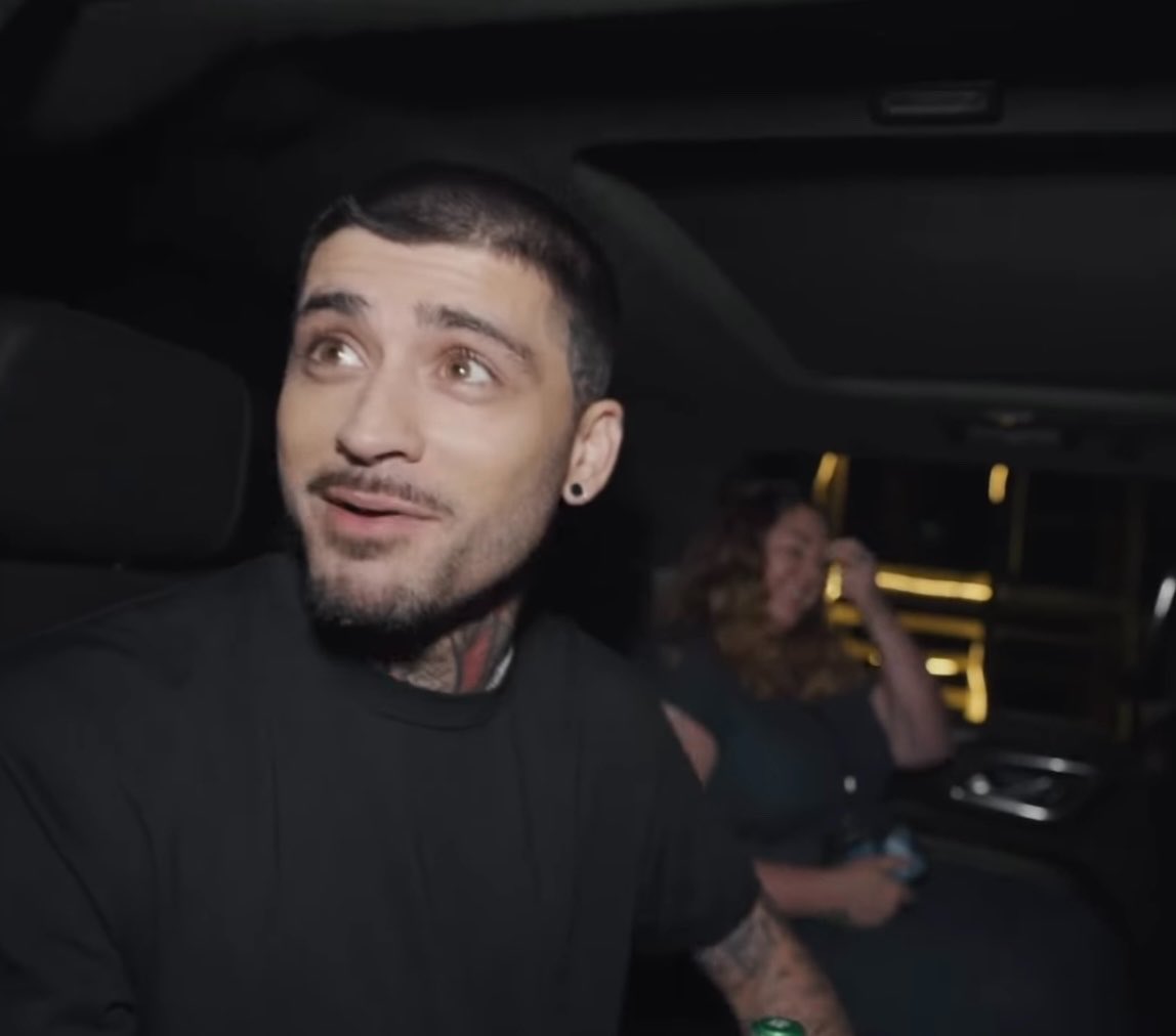 zaynsjaan_'s tweet photo. BABYYYY https://t.co/cbd5K68eo3