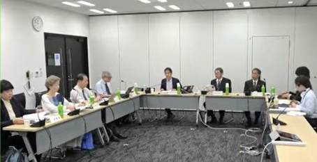 MHLWitter's tweet photo. 【第24回医薬品等行政評価・監視委員会を開催】

6月16日に薬害被害者含む有識者委員により、オーバードーズ関係の対応、iPS細胞由来再生医療等製品等について議論を行いました。

■会議アーカイブはこちらから
https://t.co/PIkIxeItH9 https://t.co/3V4FD3wDls