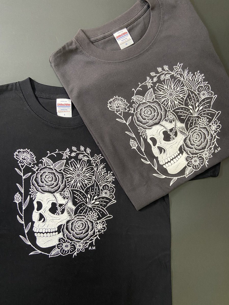 darkredmiu's tweet photo. Tシャツ展に参加させていただきます。売るほどシルクスクリーンTシャツ作っちゃったヨ、動物メルヘンイラストとドクロ&amp;フラワーイラスト、他！
ARTS RUSH(アートラッシュ)6/24-7/13.10:00-17:00/火曜日定休/入場無料
6/28.14:00-16:00在廊予定です。よろしくお願いします🙇 https://t.co/llVE3oKjnr