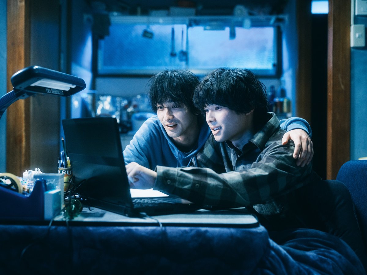 oshiraku's tweet photo. 📍推し楽 ニュース💌

松村北斗、横浜流星の相棒役に！「汝、星のごとく」漫画に打ち込む場面写真も

詳細はこちら👉https://t.co/b8MxYTKQki

#汝星のごとく #松村北斗 https://t.co/6By0XqqgPX