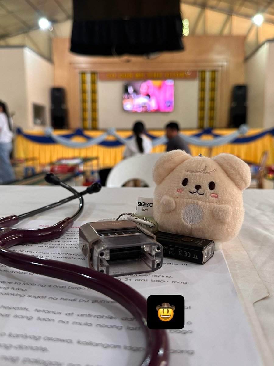 flowerminss's tweet photo. today’s side quest https://t.co/NwNJlD09qn