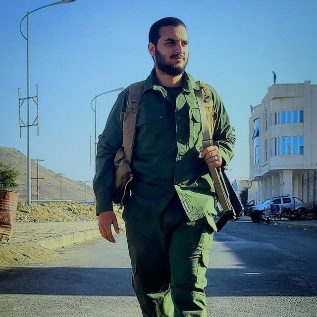 AlhamzehS's tweet photo. انا المواطن الحمزة شرف الدين
أُعلِن الاستجابة الكاملة لدعوة قائد الثورة بالسعي الجاد للتصدي للمخاطر الناتجة عن الاستهداف العدائي الشامل من جهة الأعداء ضد شعبنا والاستعداد لإسناد الجيش لإنهاء العدو|ن و|لاحتلال والحصار حتى ينعم شعبنا بالاستقلال والحرية
#إنتزاع_حقوق_الشعب_اليمني https://t.co/NNpWFTigtJ